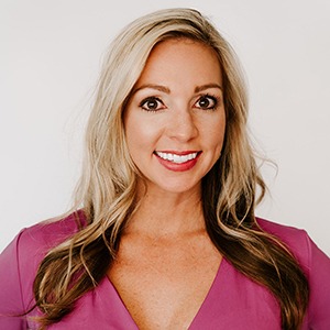 Headshot of Brittney Cobb, director, global accounts at INNOV8 Meetings + Events for Smart Moves